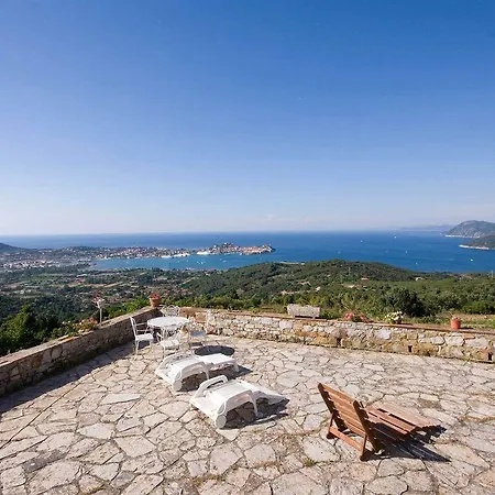 Hotel Tra Cielo E Mare 3*