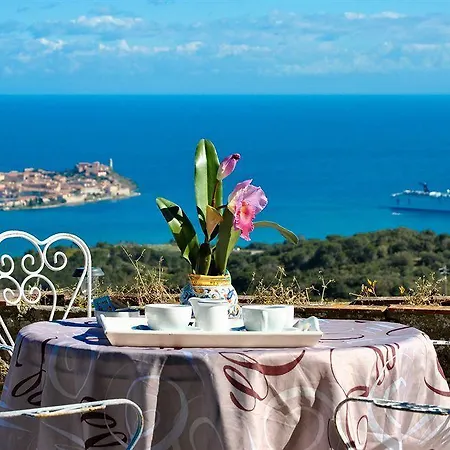 Hotel Tra Cielo E Mare 3*