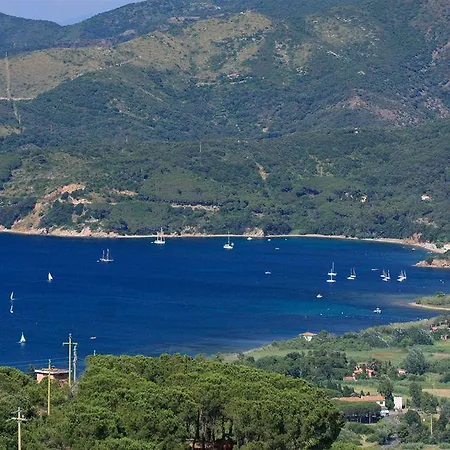 Tra Cielo E Mare Portoferraio